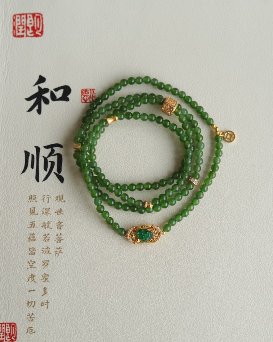Natural jade with multiple rings: Natural nephrite jade, multi-stranded, approximately 4mm in size, with a vibrant yet not dull green color, paired with a jadeite lotus filigree pendant, gilded coins, and a ruyi scepter in sterling si