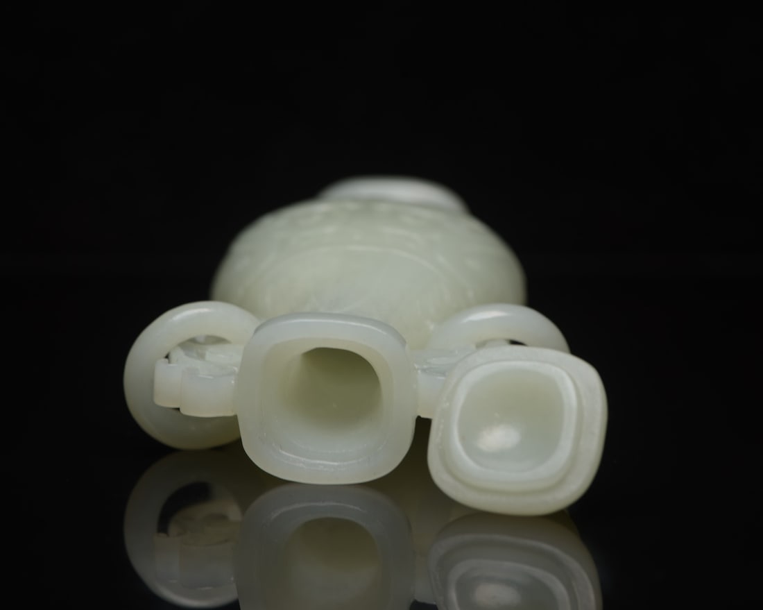 Hotan jade bottle - 5