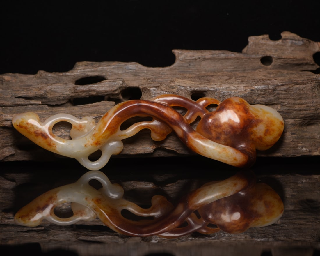 Hetian jade ruyi - 2