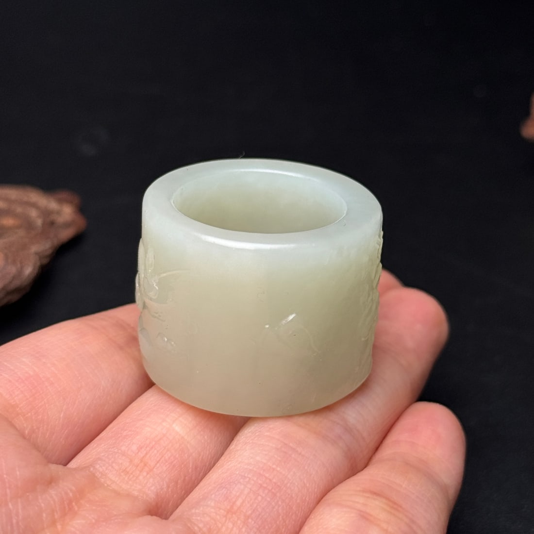 Hetian jade thumb ring - 9