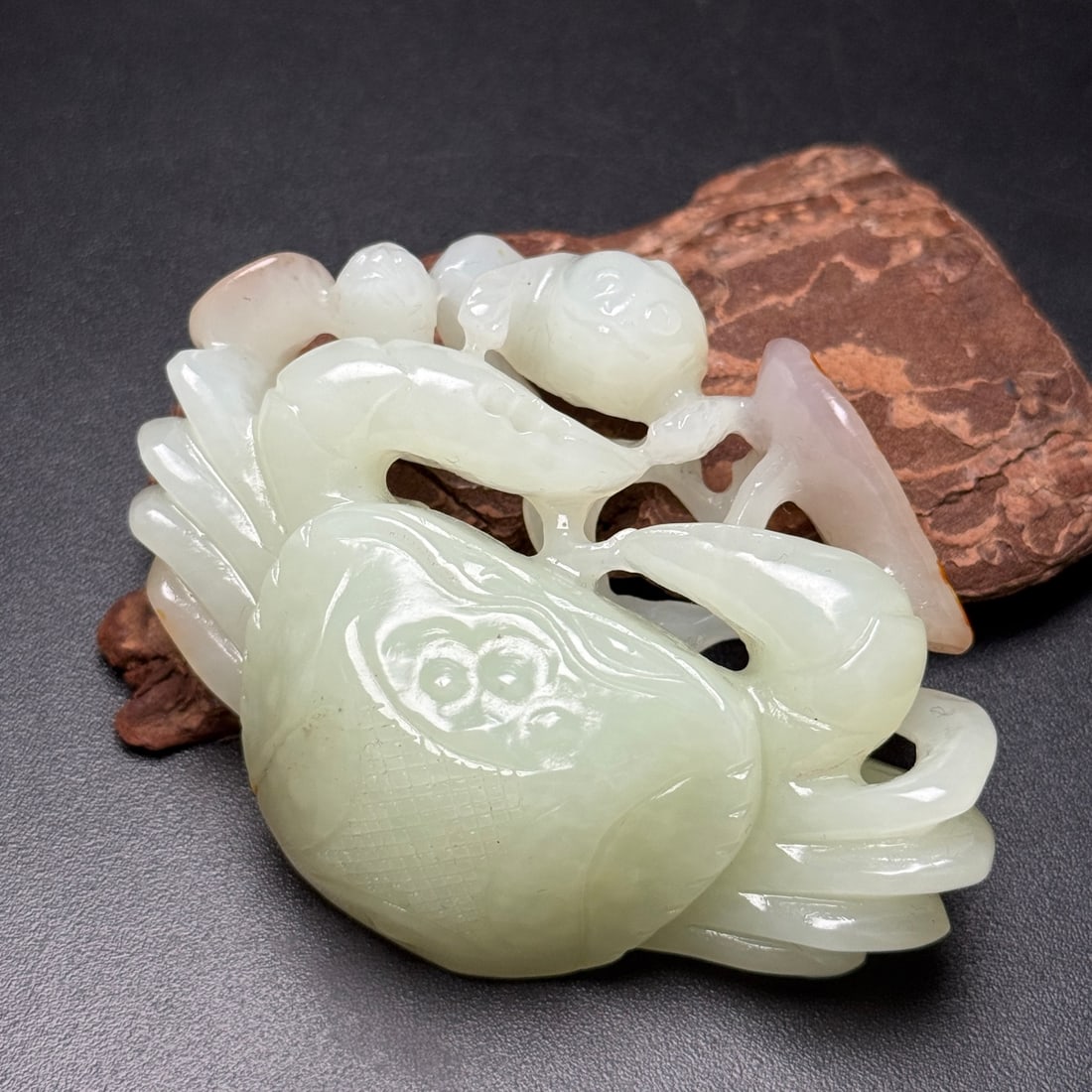 Hetian jade crab - 2