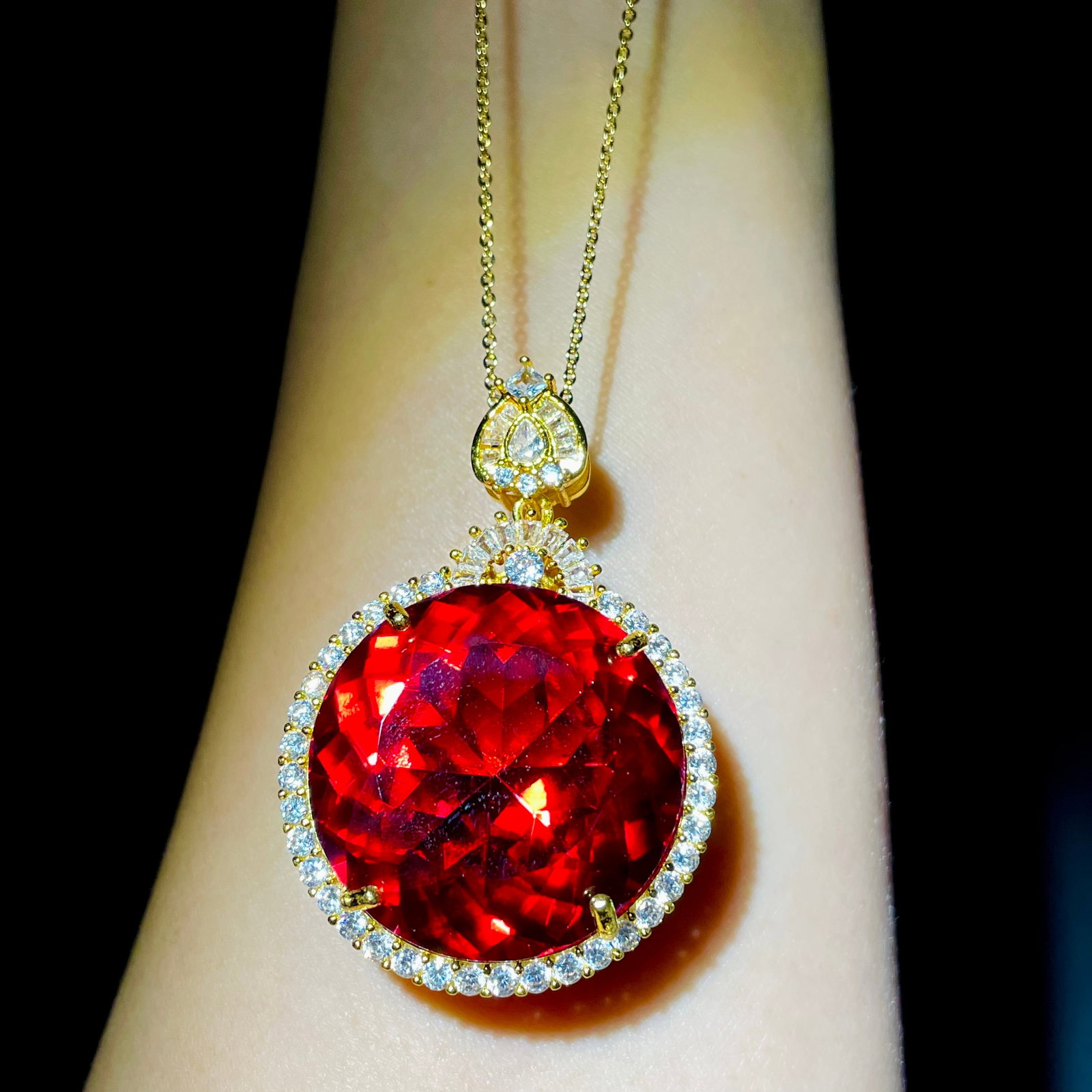Natural ruby pendant - 3