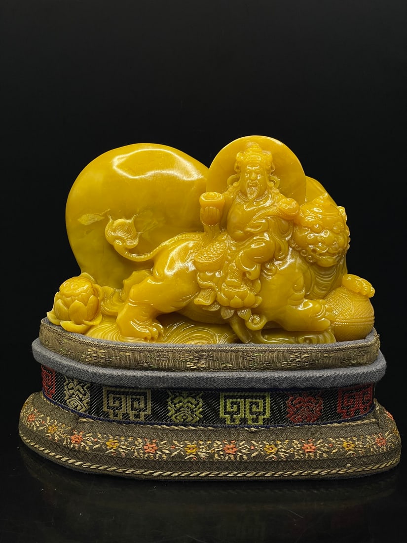 Rare and exquisite Shoushan stone and Tianhuang stone seals, made under the supervision of the (1 of 9)