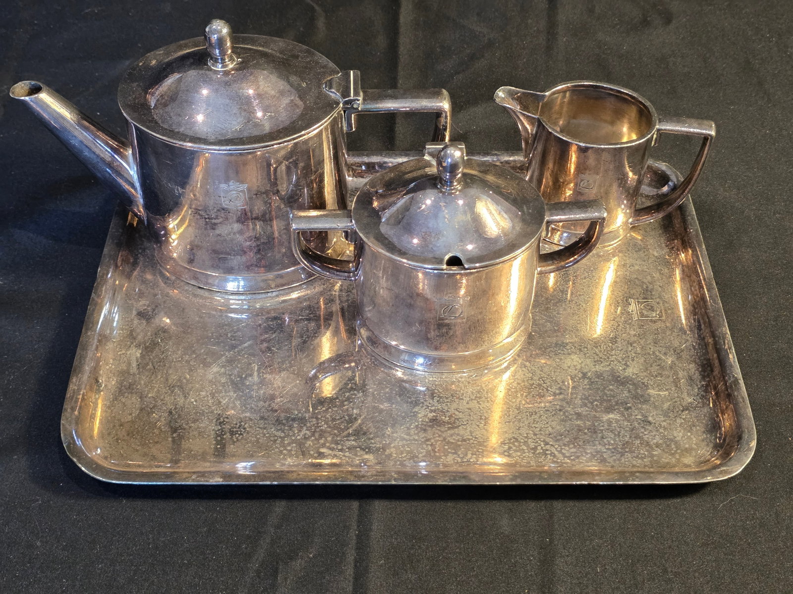 Netherlands Line Tea Set and Brochure (1 of 8)