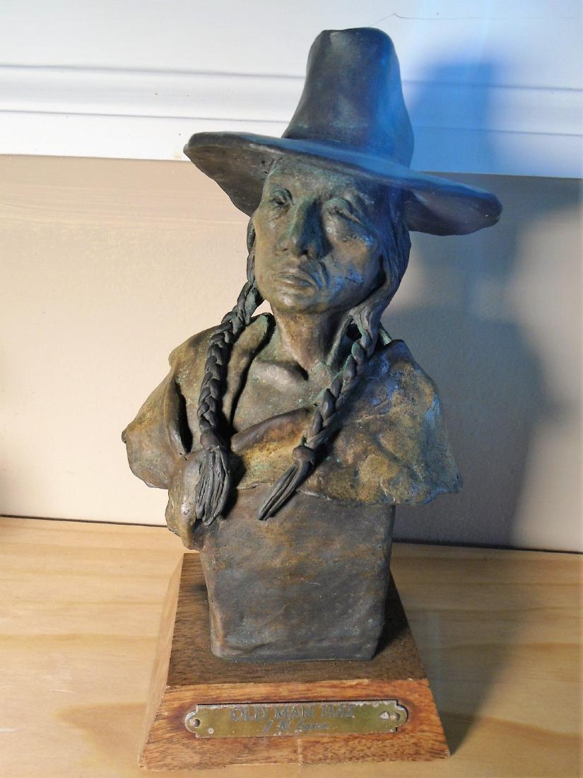 Old Man Hat Bust of an Indian wearing a hat Bronze (1 of 7)