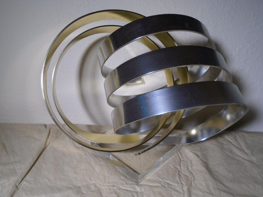 Dan Murphy Sculpture, two tones metal spiraled (1 of 6)