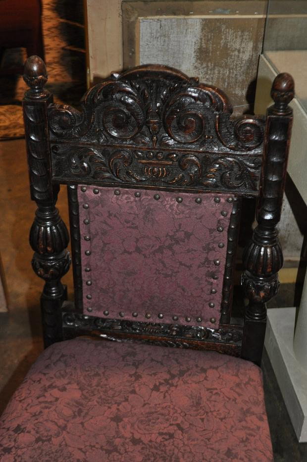 HAND CARVED WOOD DINING TABLE  - 3
