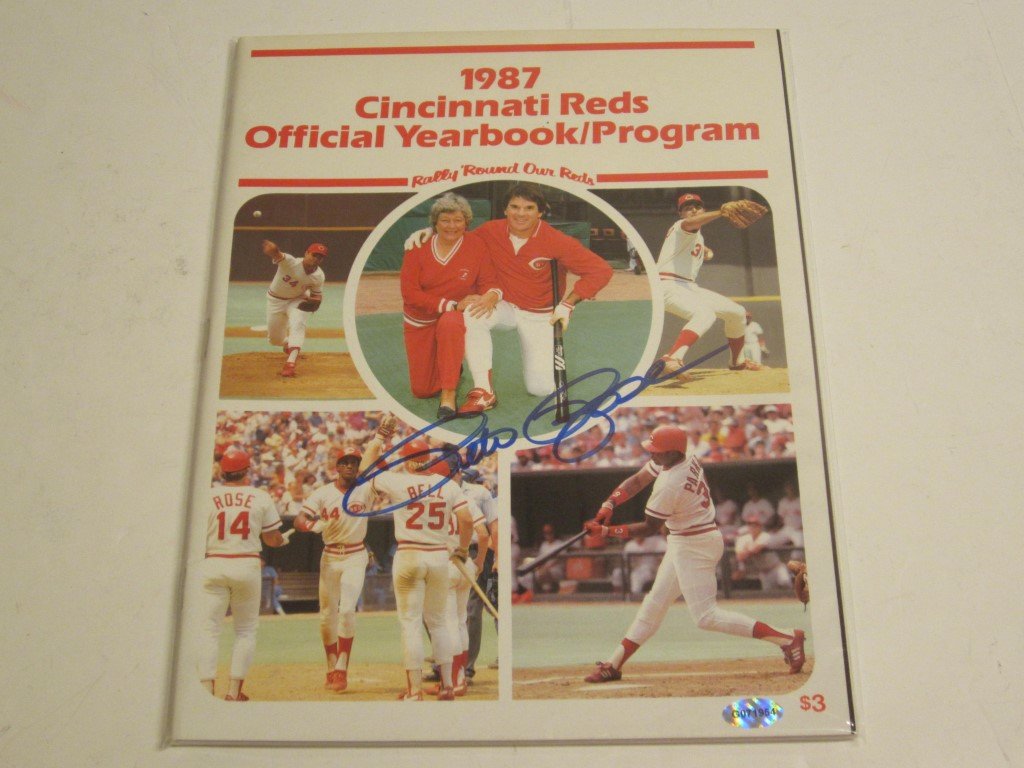 Pete Rose Signed 1987 Yearbook: Pete Rose Cincinnati Reds 1987 Official Yearbook / Program, hand signed / autographed and comes with a certificate of authenticity