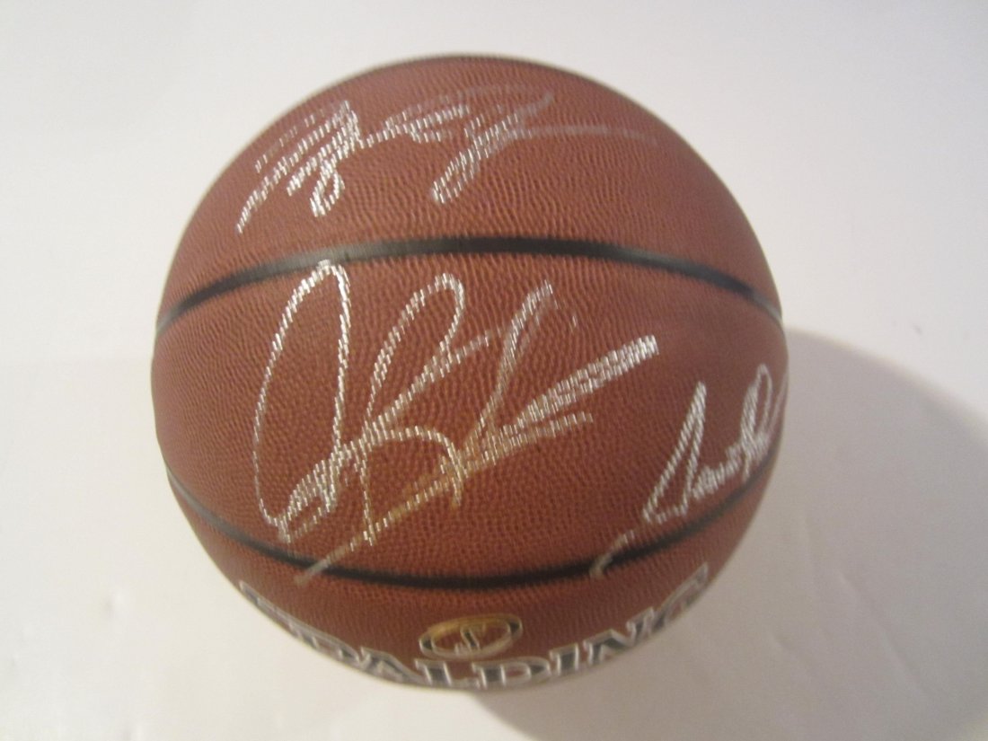 Chicago Bulls Auto Basketball (1 of 4)