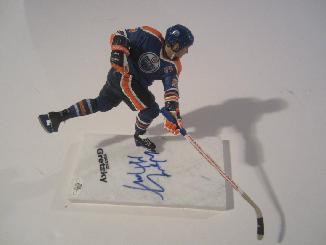 Wayne Gretzky Signed Figure (1 of 3)