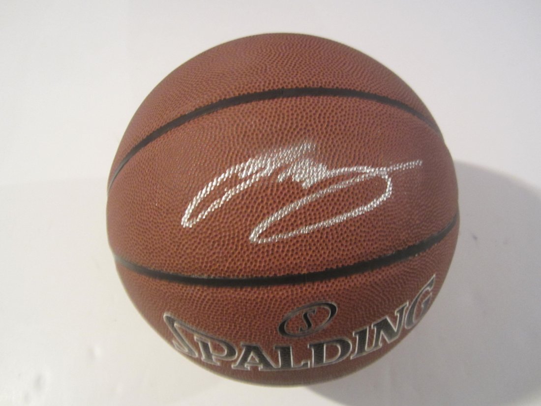 Lebron James Auto Basketball (1 of 2)