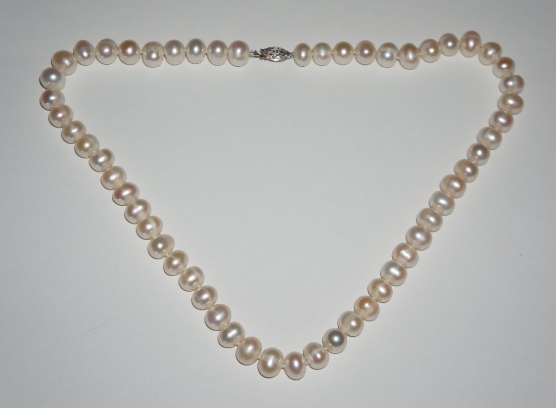 18 Inch Pearl 9-10mm Strand: 18 Inch Pearl 9-10mm Strand -retail $ 650