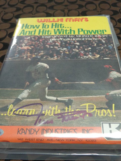 WILLIE MAYS Autographed Original Cassette Tape - "How: WILLIE MAYS Autographed Original Cassette Tape - "How to Hot… And Hit With Power"