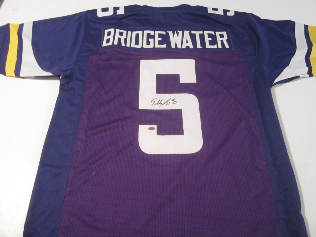 Teddy Bridgewater auto Jersey (1 of 3)