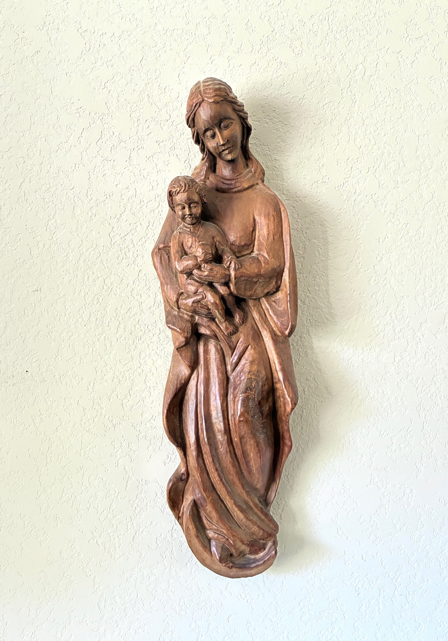 Hand carved Virgin Mary Wall Hanging Figurine: 18.75" x 5" wide
