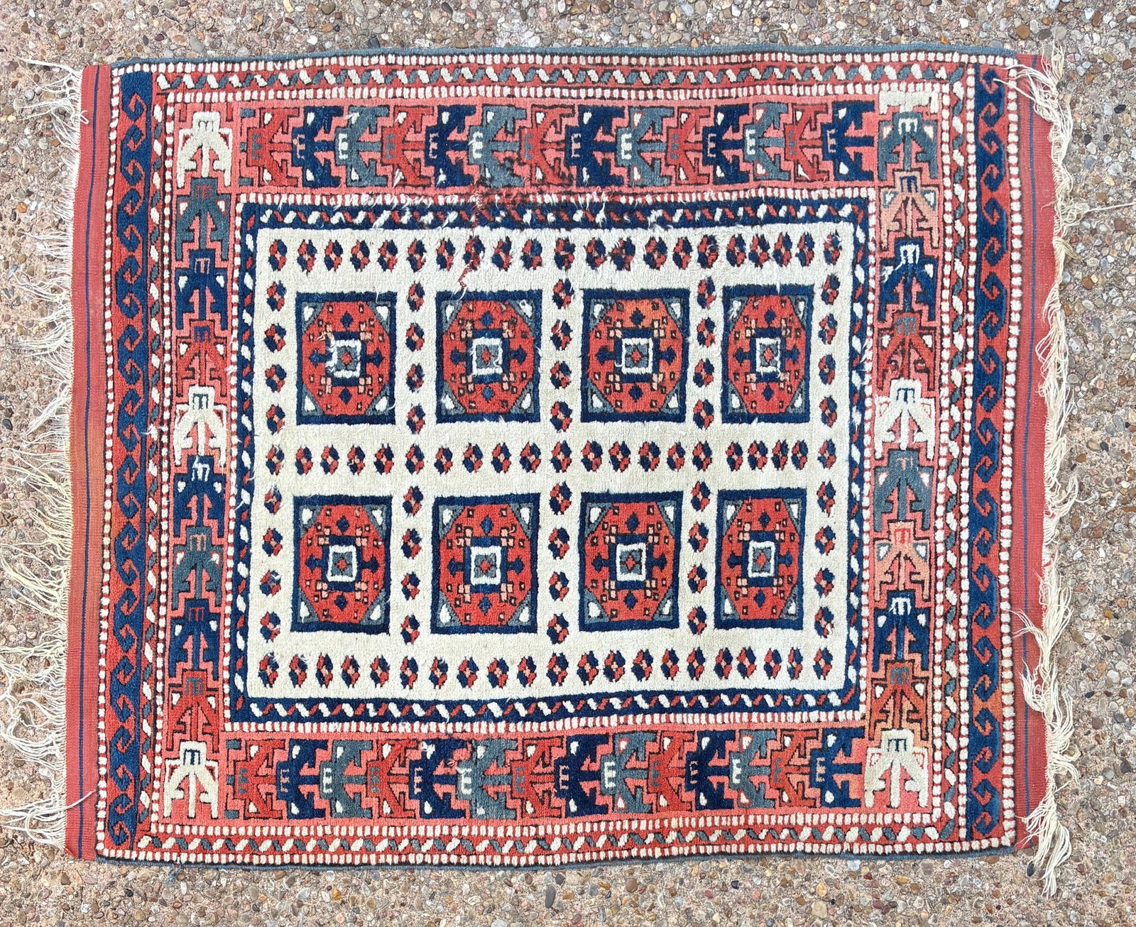 Persian Wool Rug: 51" x 42" Square pattern