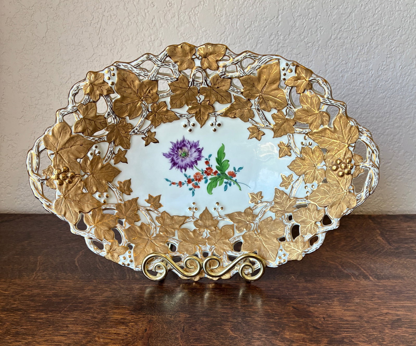 Meissen Gilded Oval Floral Bowl with Leaf Pattern: 12.5" x 8.5" x 2.5"
