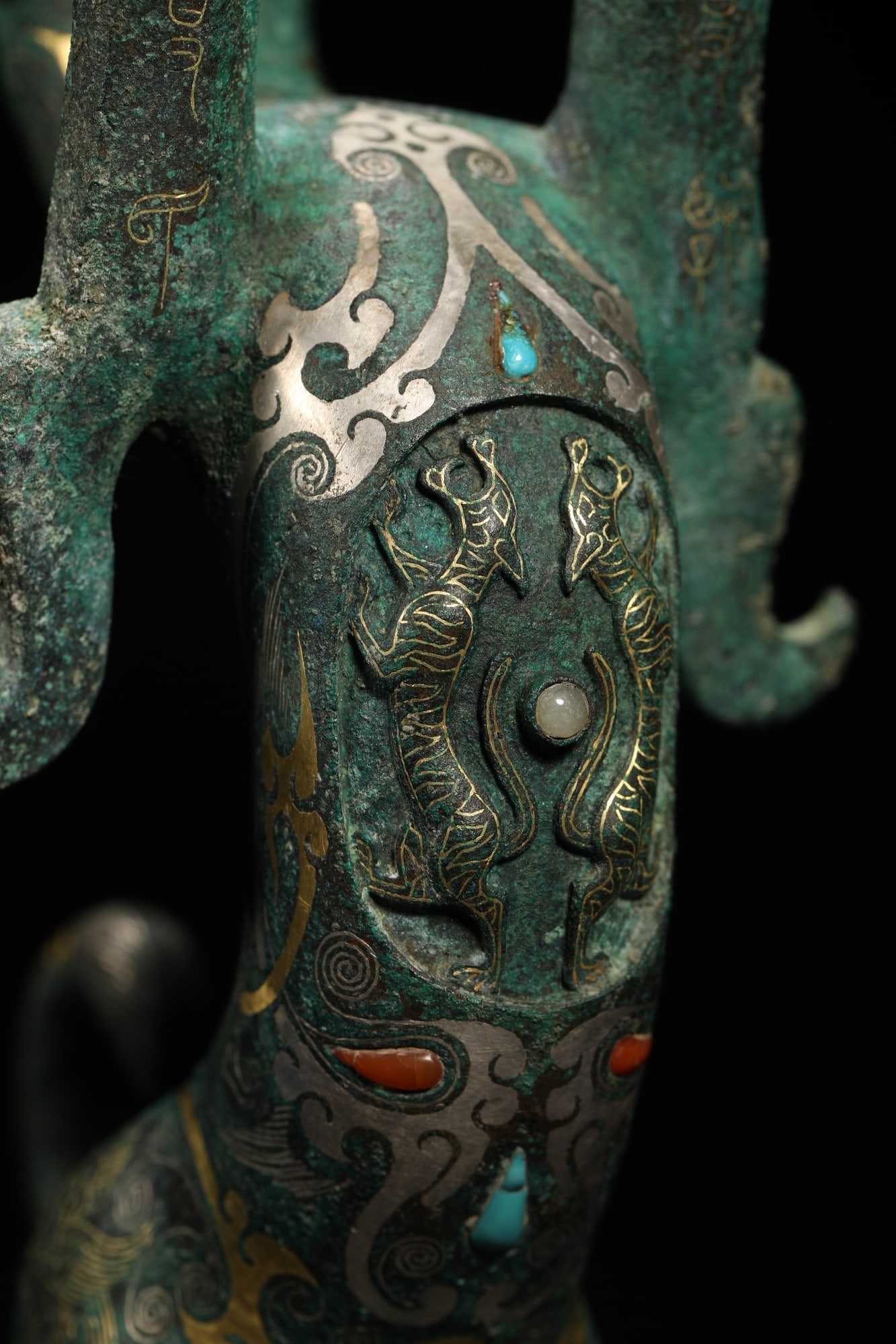BRONZE GILT-SILVER TIGER - 14