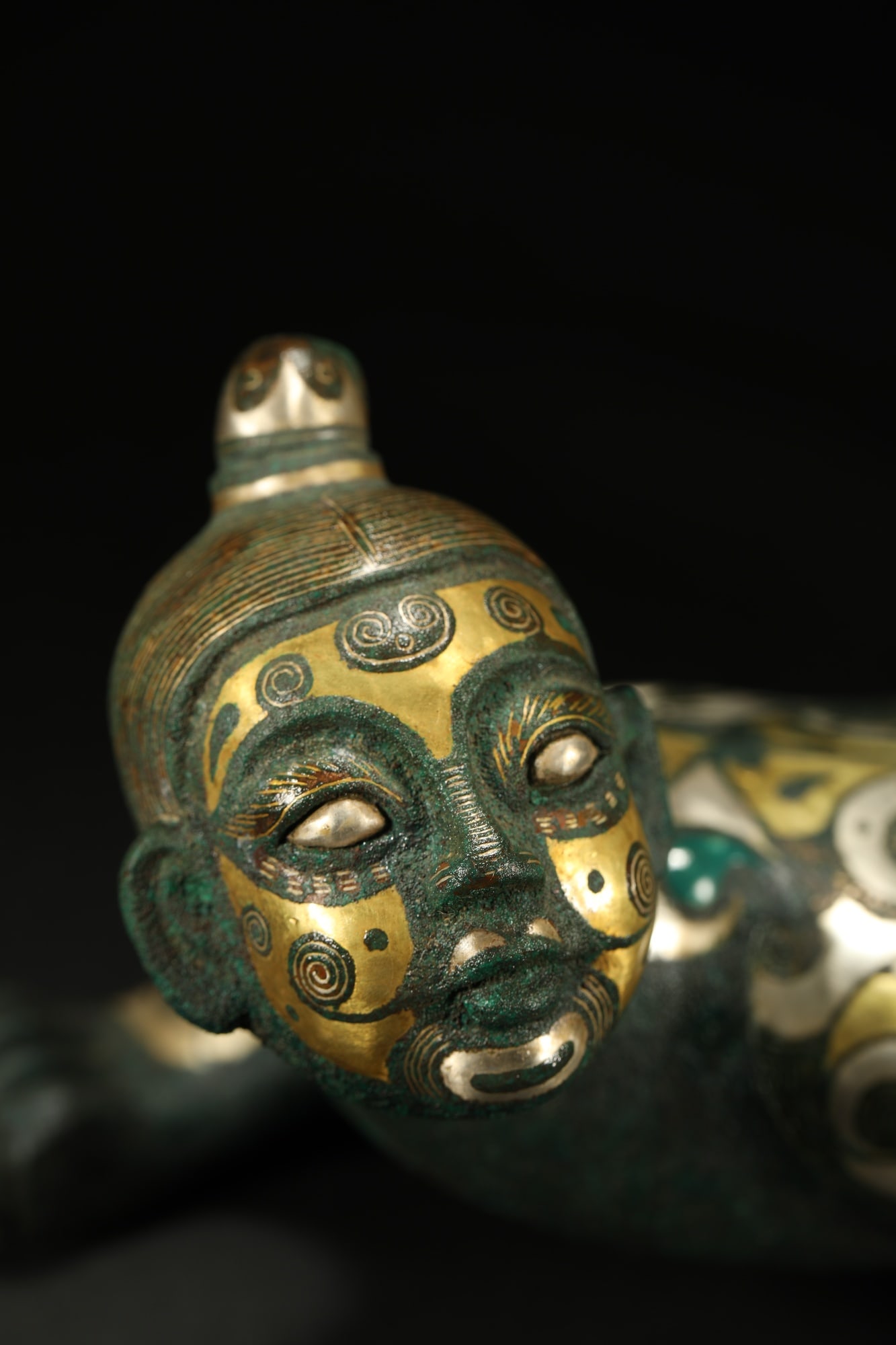 BRONZE GILT-SILVER HUMAN-FACED BEAST - 2