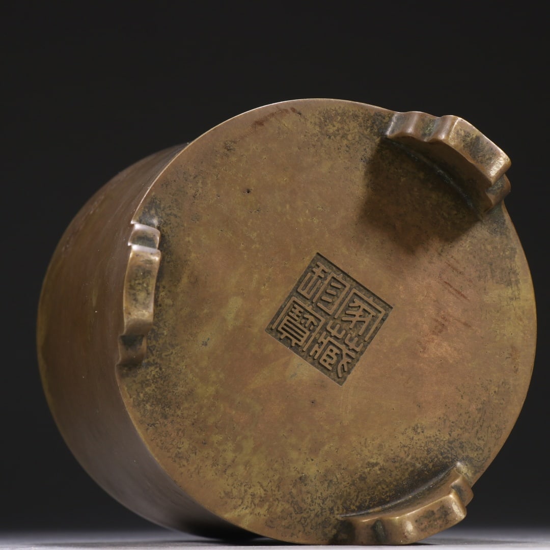 BRONZE TRIPOD CENSER - 9