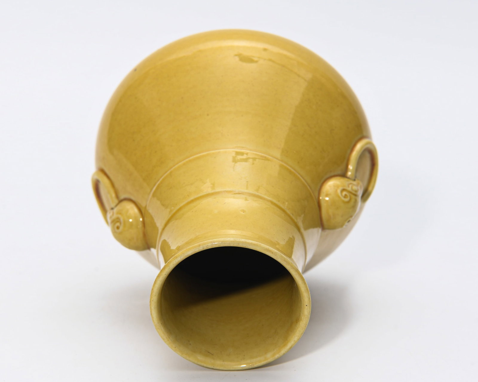 QIANLONG YELLOW-GLAZED VASE - 2