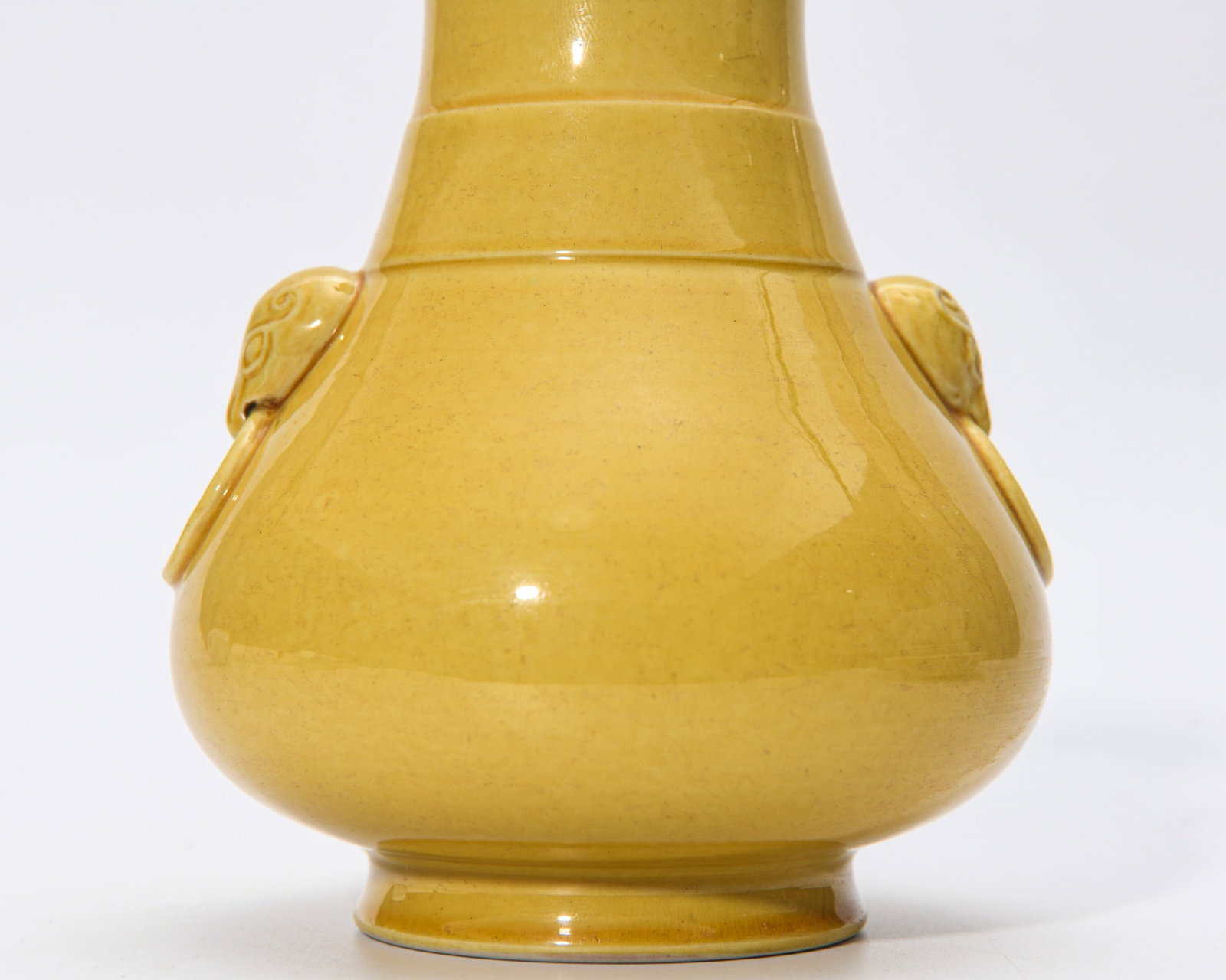 QIANLONG YELLOW-GLAZED VASE - 5