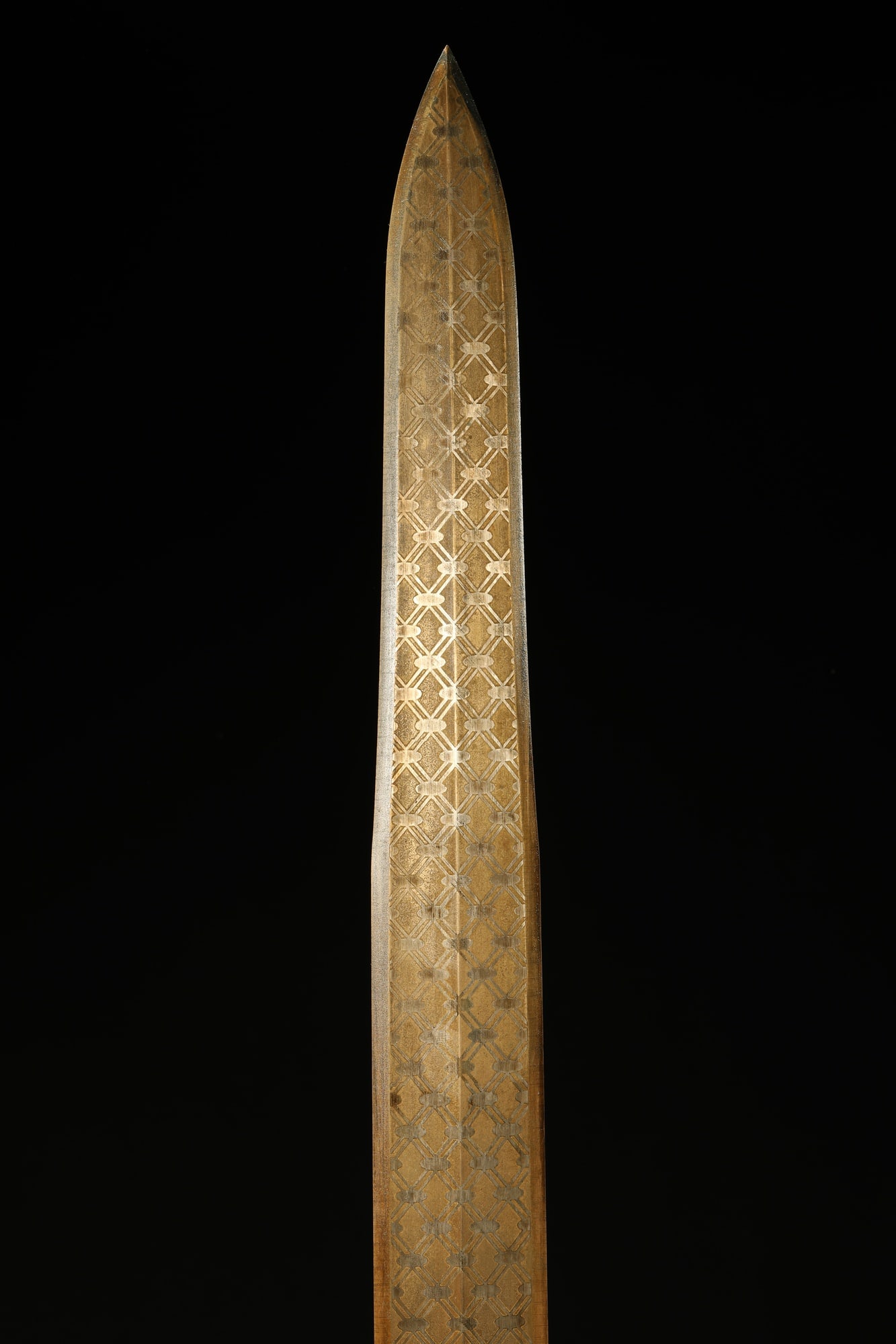 BRONZE GILT-SILVER SWORD - 2