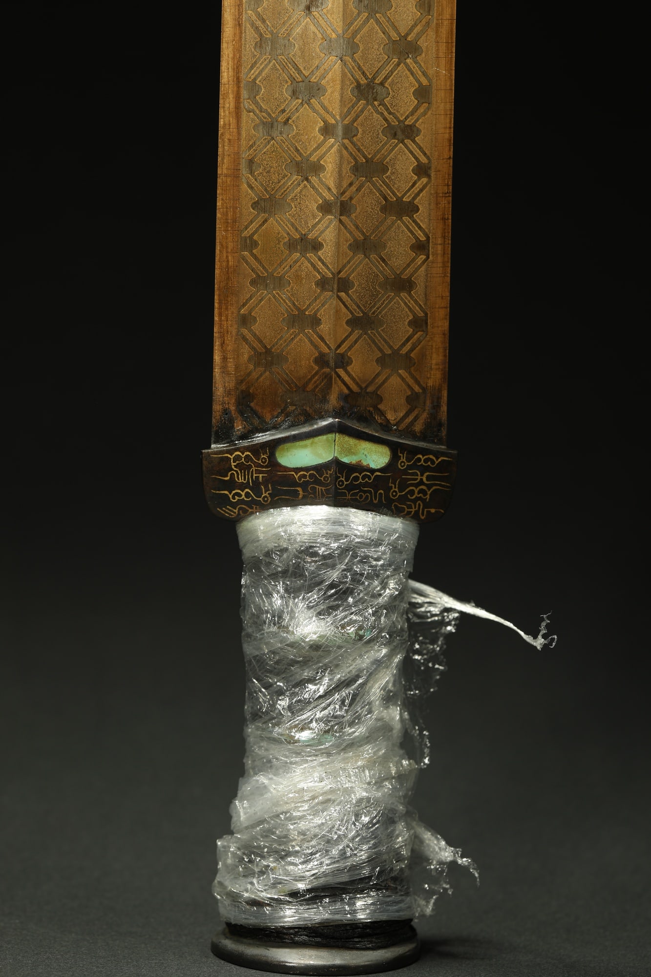 BRONZE GILT-SILVER SWORD - 4