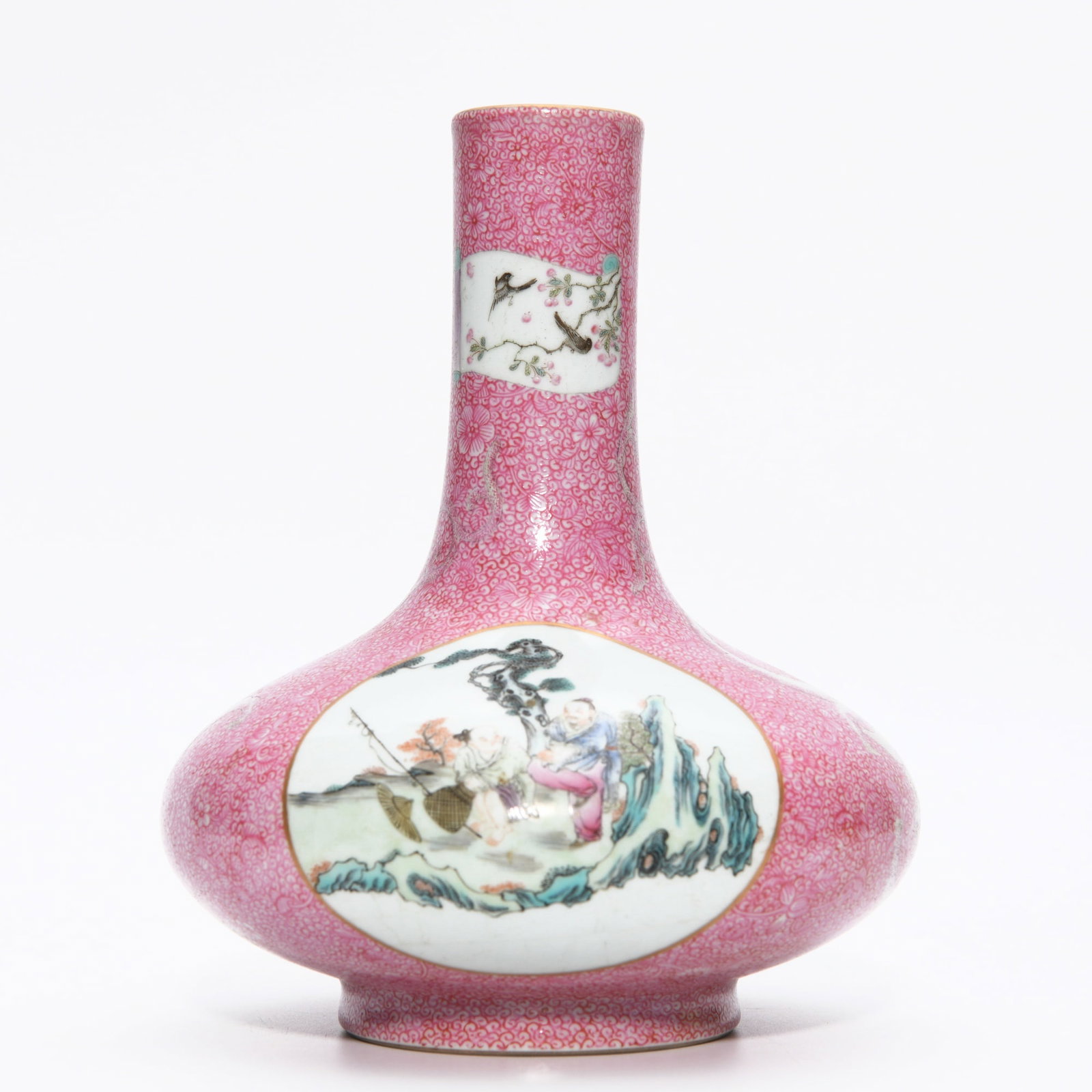 QIANLONG FAMILLE ROSE FIGURAL GARLIC-MOUTH VASE: Dimensions: 8 5/8 x 7 1/8 in This Qianlong famille rose figural garlic-mouth vase presents an elegant fusion of refined porcelain form and narrative decoration. The softly rounded body and elongated