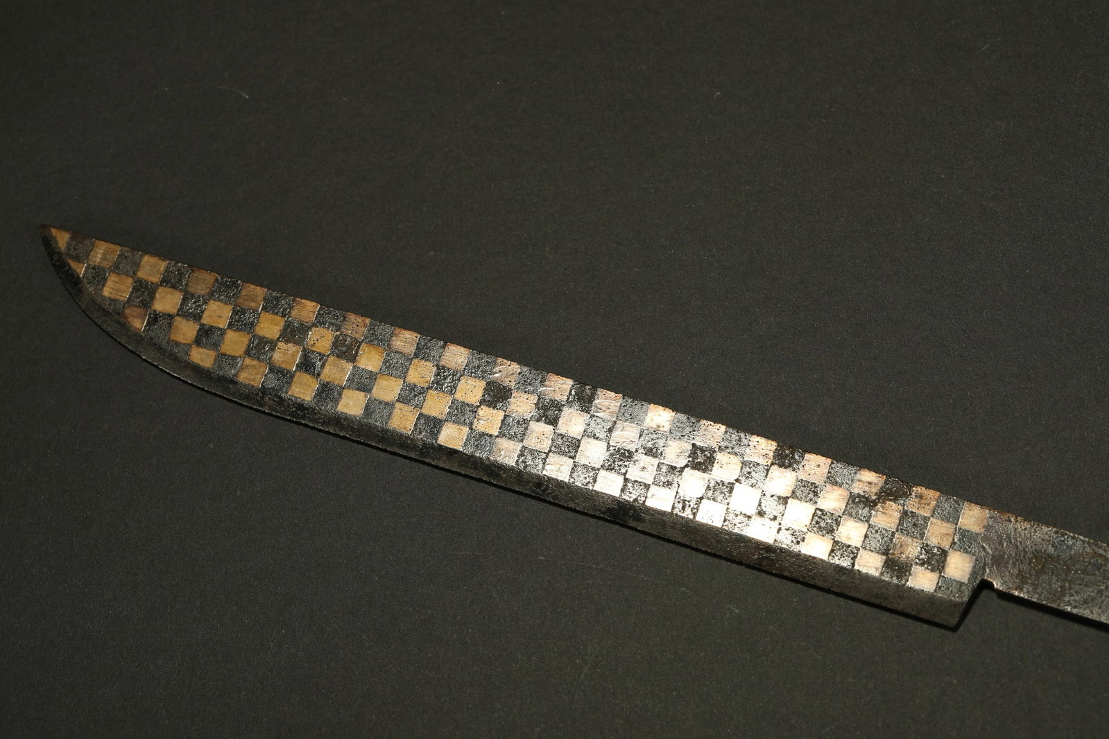 BRONZE GILT-SILVER KNIFE - 2