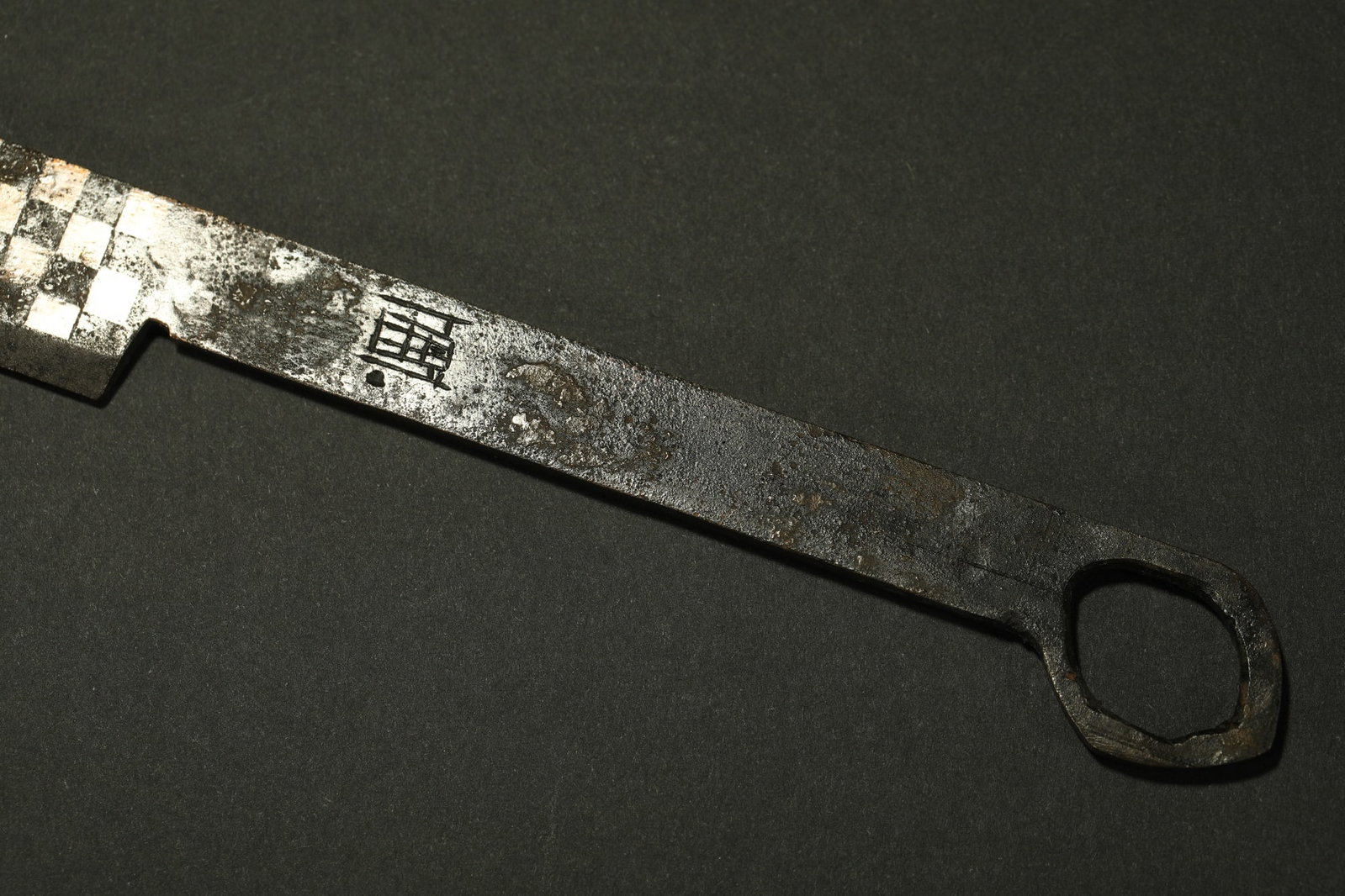BRONZE GILT-SILVER KNIFE - 4