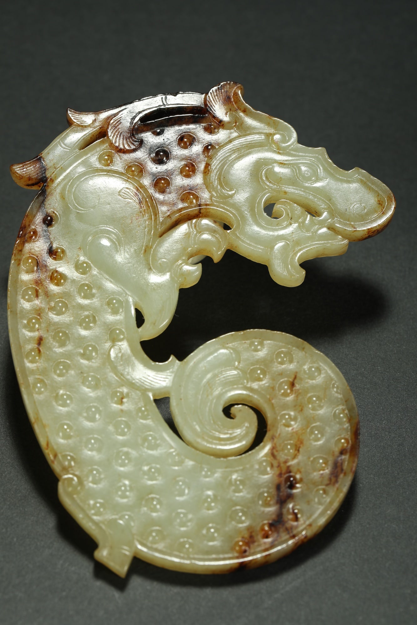 HETIAN JADE DRAGONS, A PAIR - 7