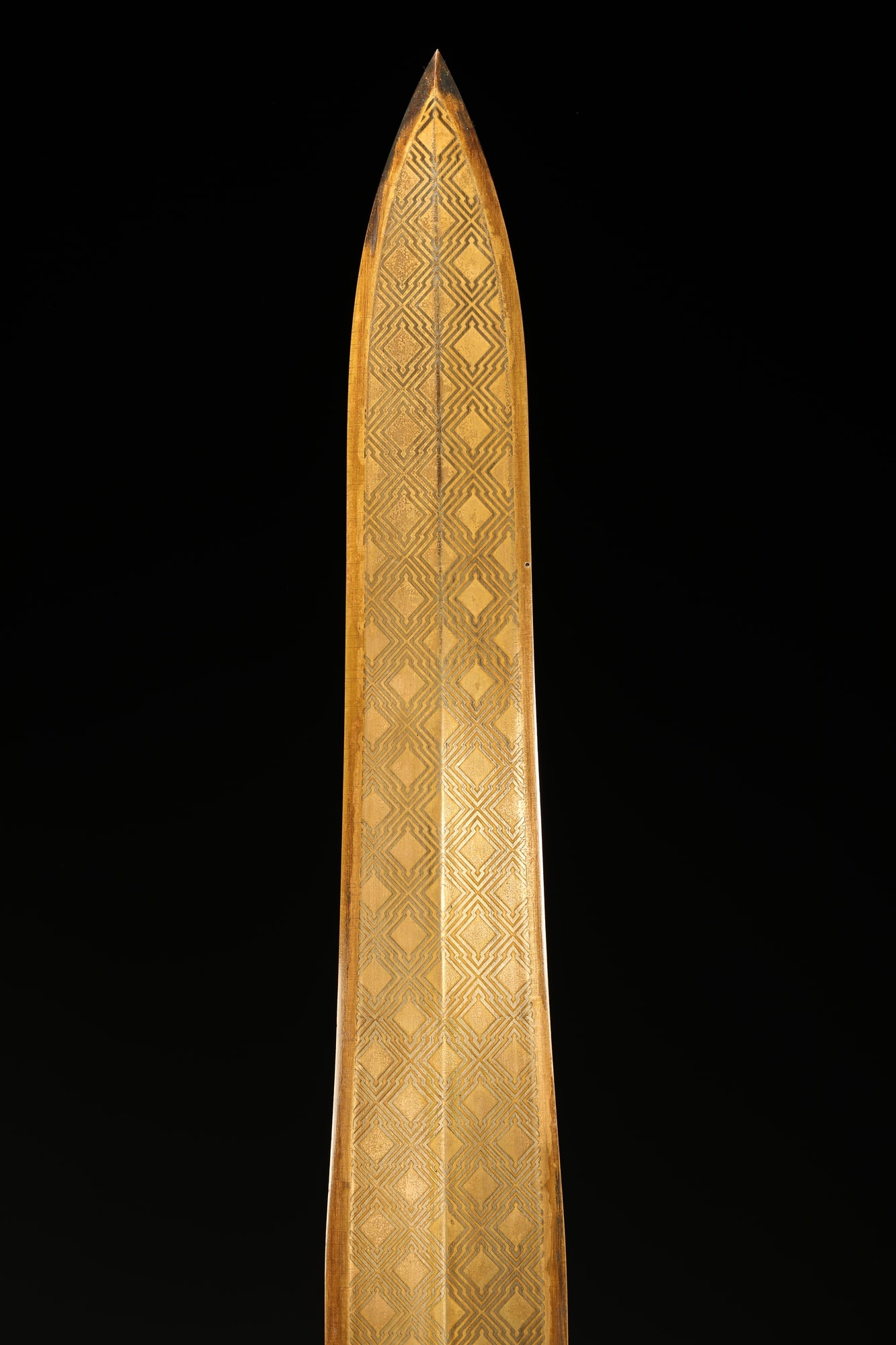 BRONZE GILT-SILVER SWORD - 3