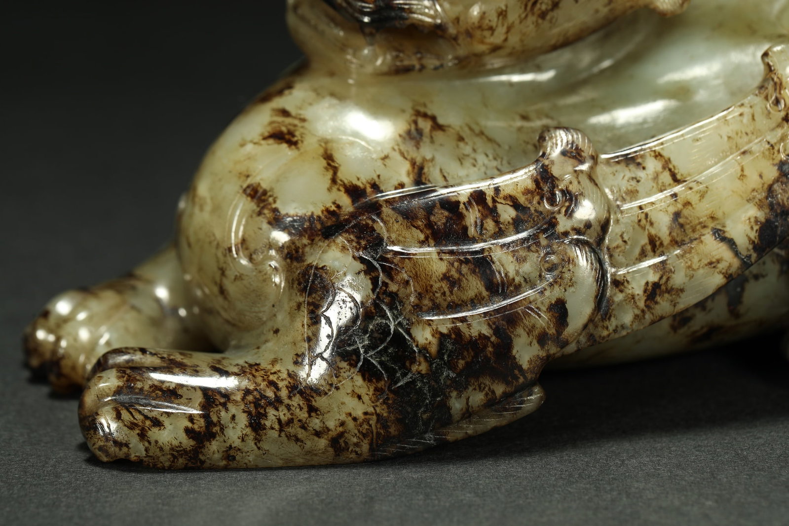 HETIAN JADE MYTHICAL BEAST - 3