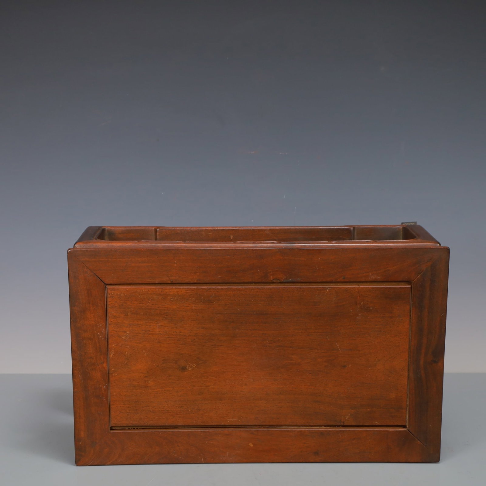 ZITAN LOW TABLE - 6