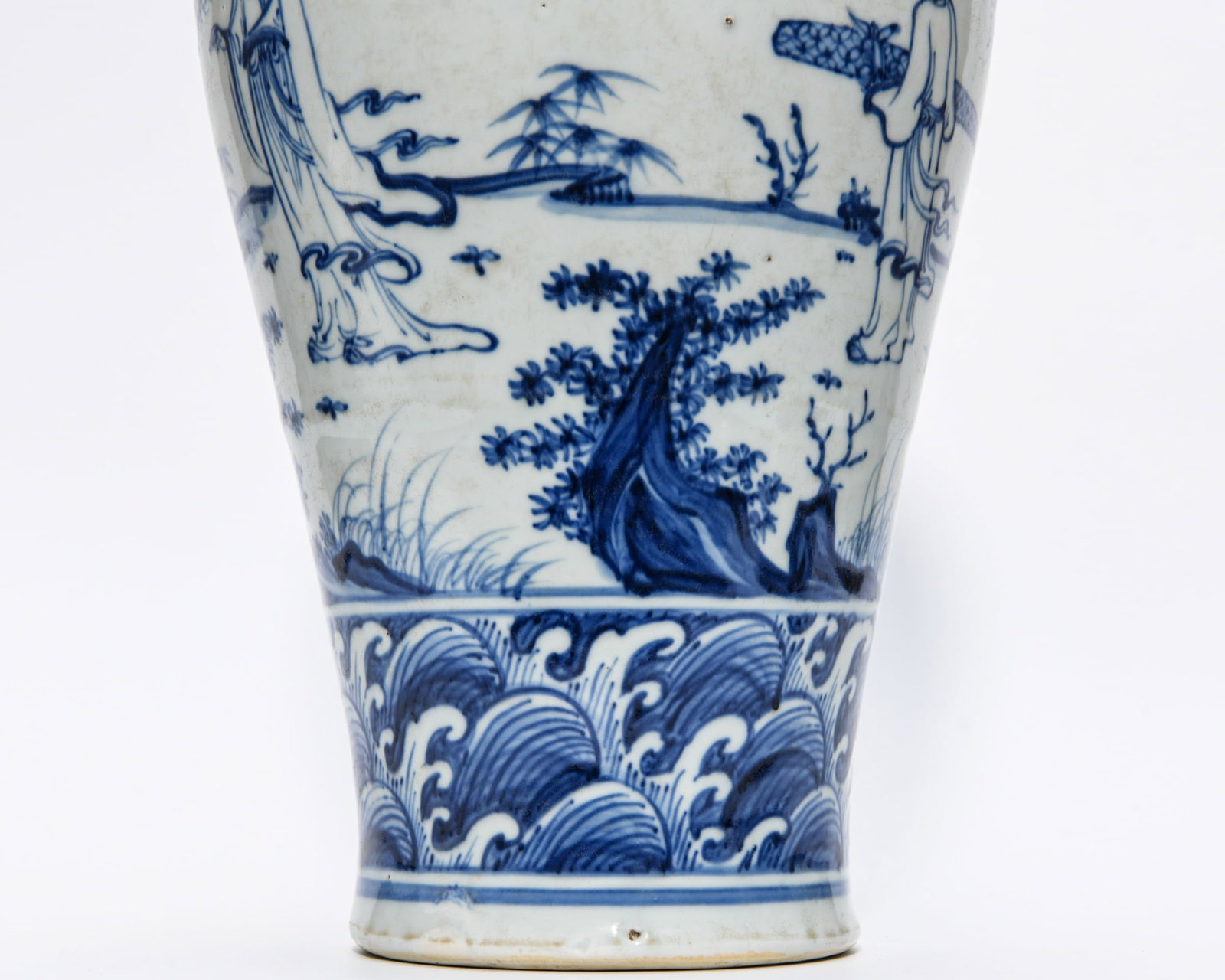 TRANSITIONAL BLUE AND WHITE FIGURAL MEIPING - 6