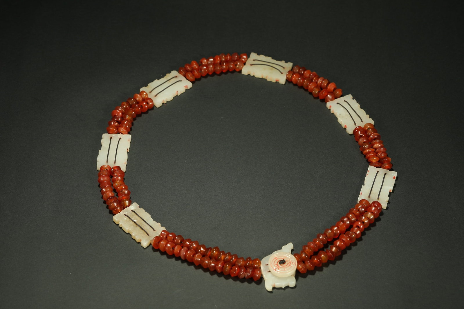 AGATE AND HETIAN JADE NECKLACE - 10