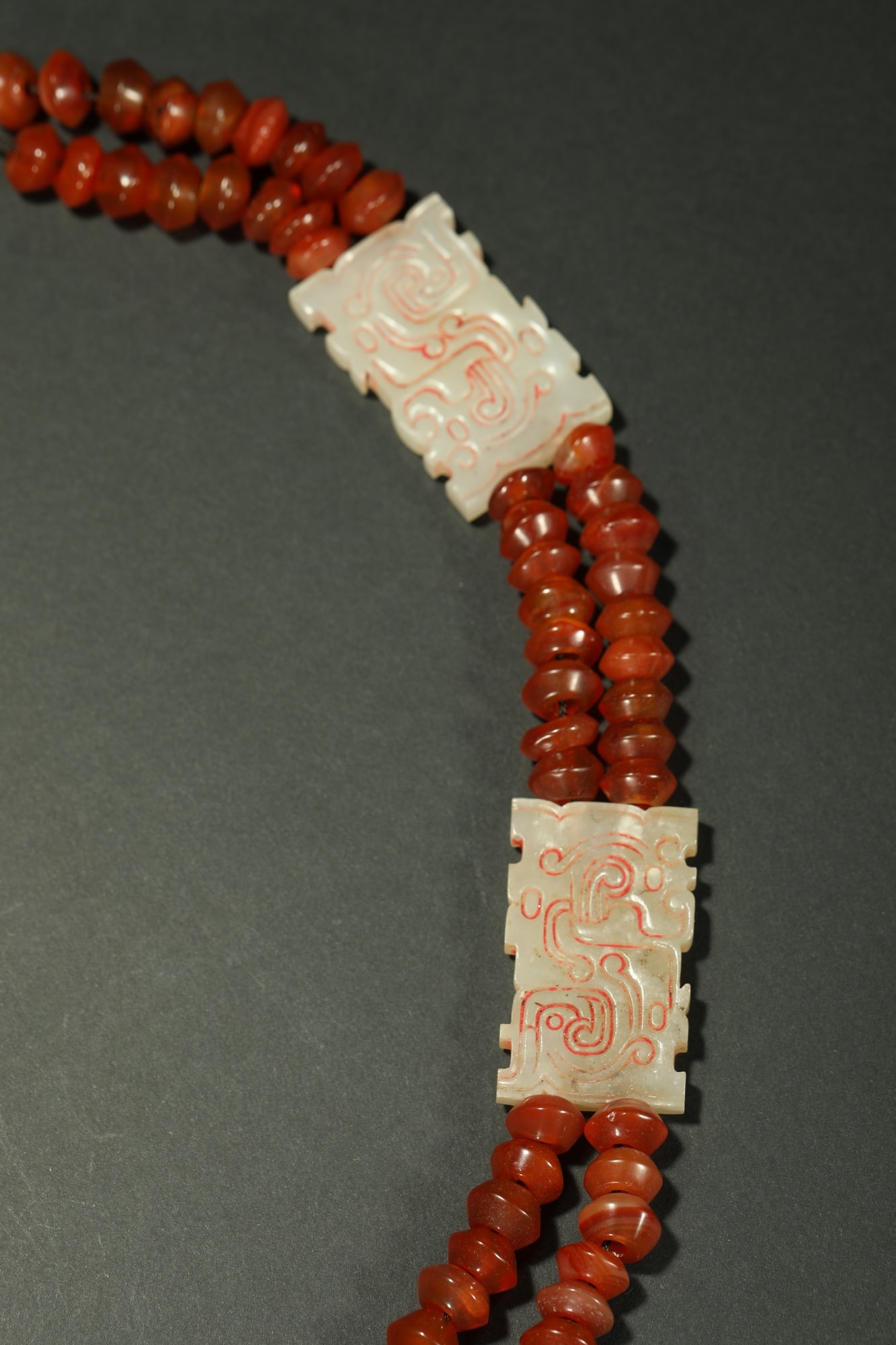 AGATE AND HETIAN JADE NECKLACE - 9