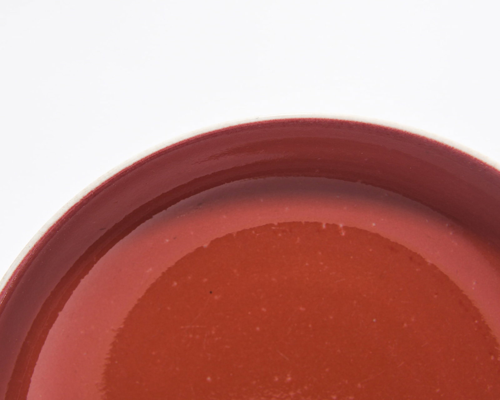 XIANFENG RED-GLAZED DISH - 3