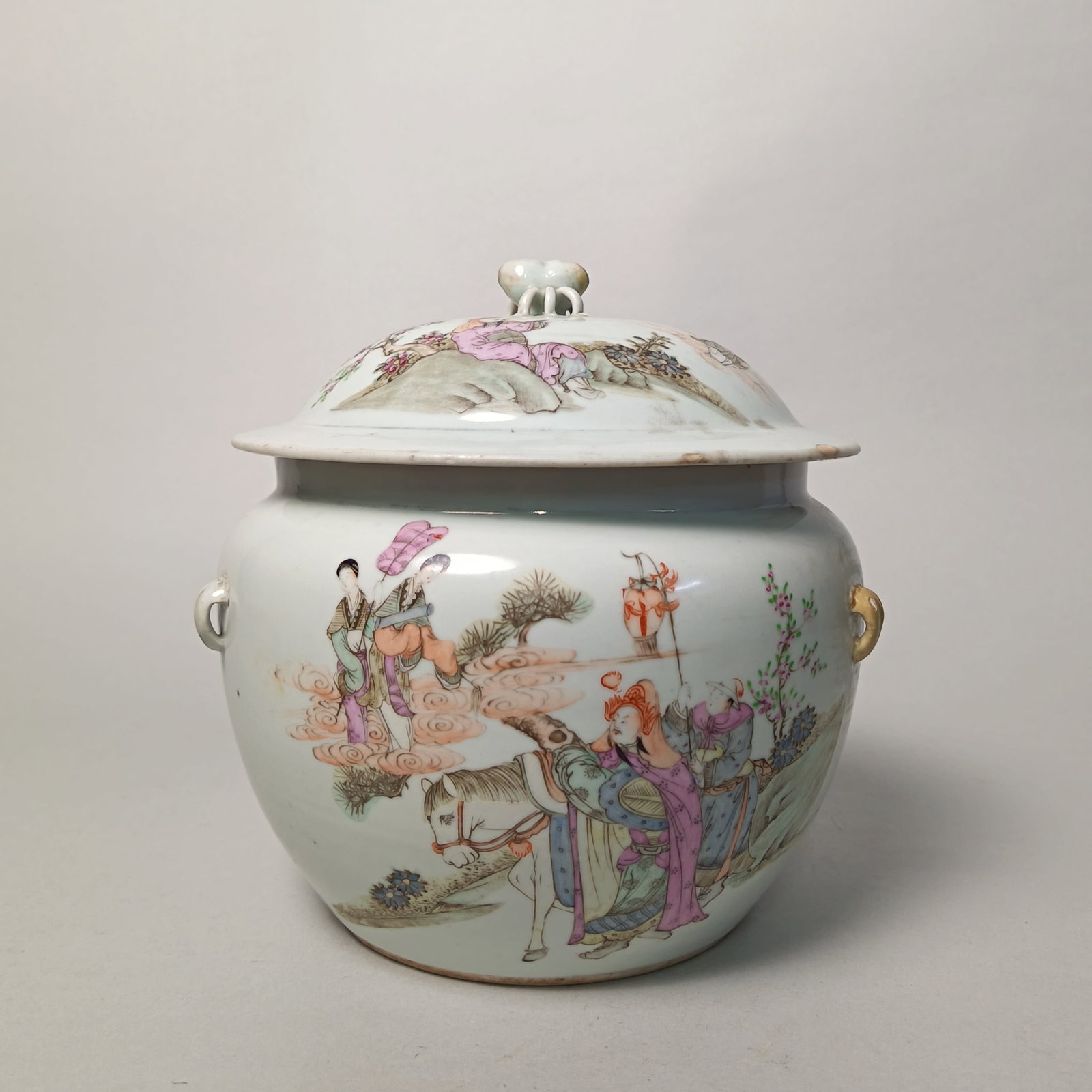19th century - Powdered-color figure jar (1 of 6)