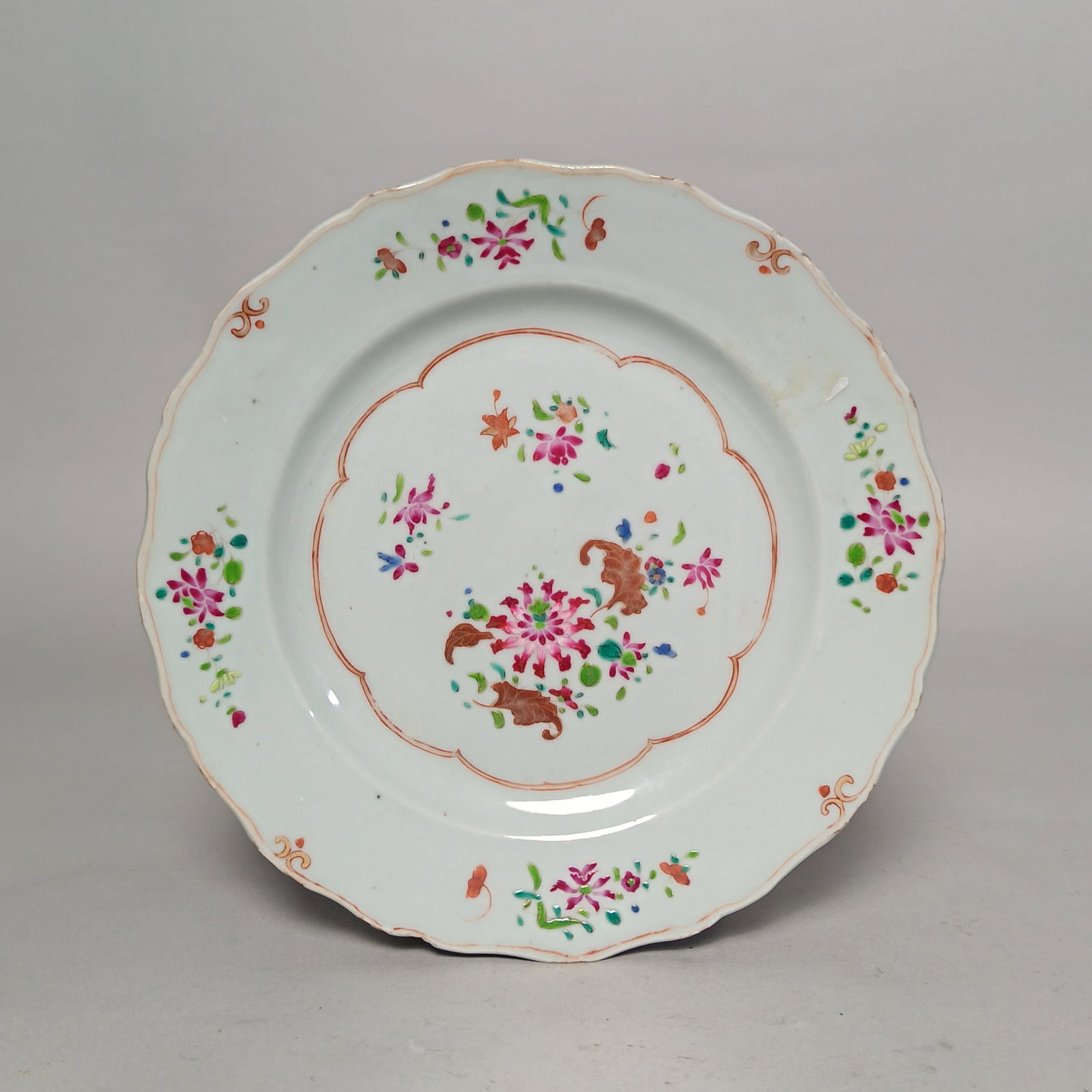 19th century - Powdered colored flower plate (1 of 5)