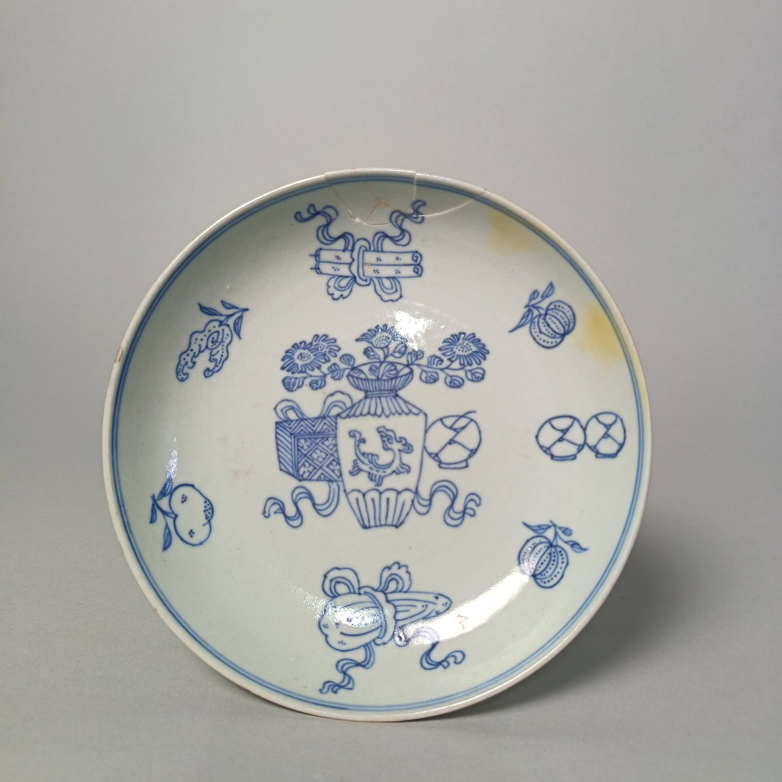19th century - Blue and white floral pattern plate: Name 19th century - Blue and white floral pattern plate Dimensions D17CM