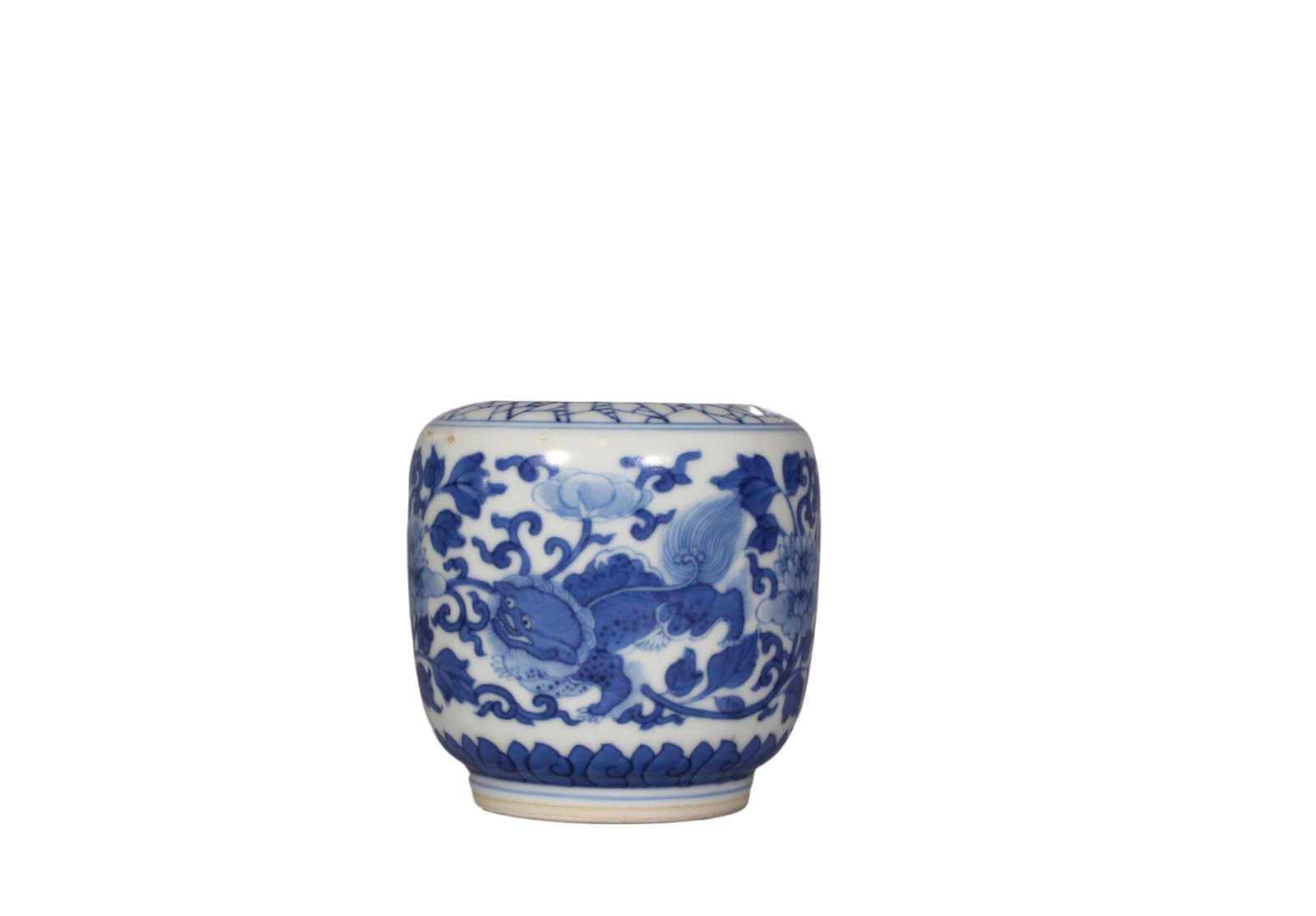 Blue and white lion-patterned water basin (1 of 5)