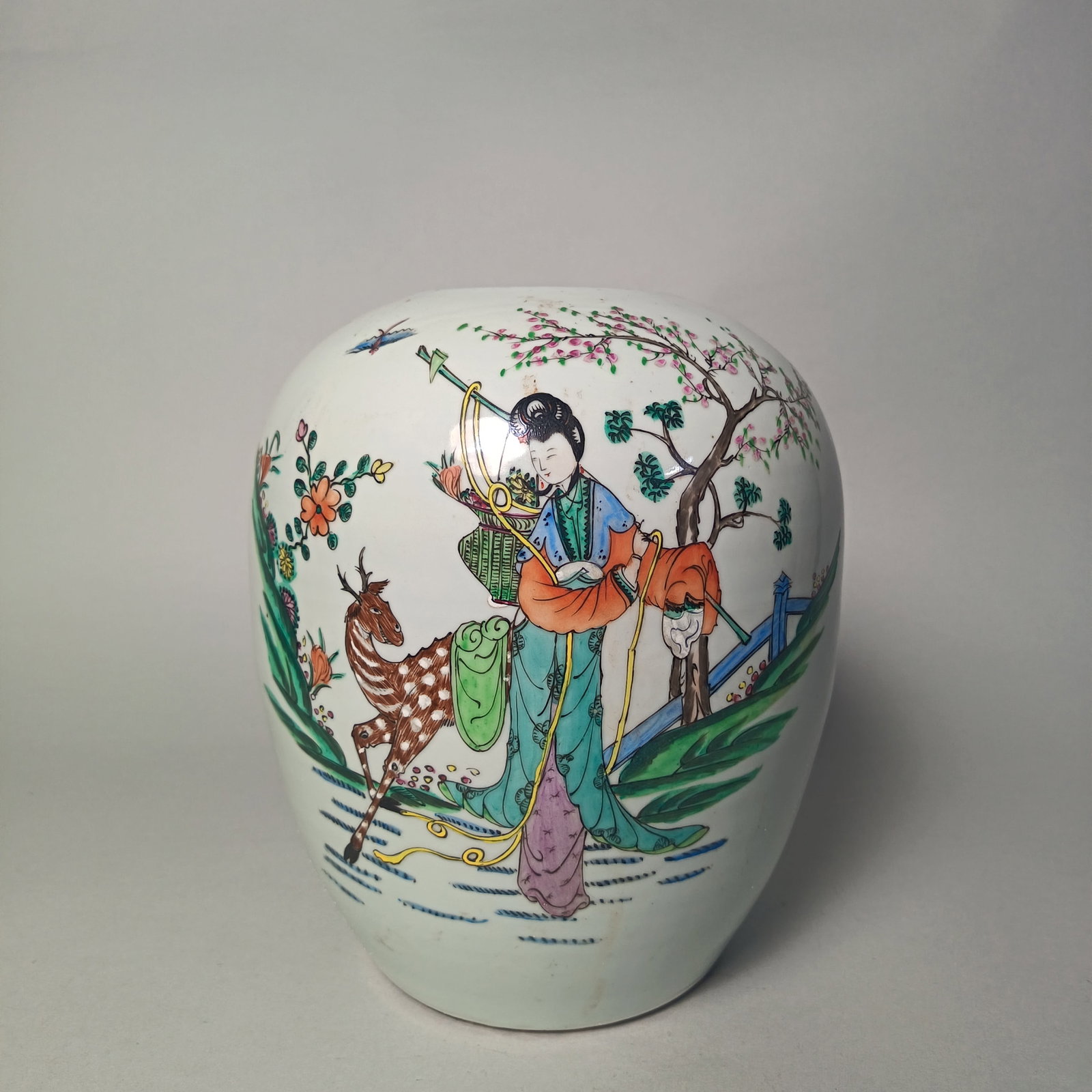 Republic of China - Enamel Painted Figure Jar (1 of 5)