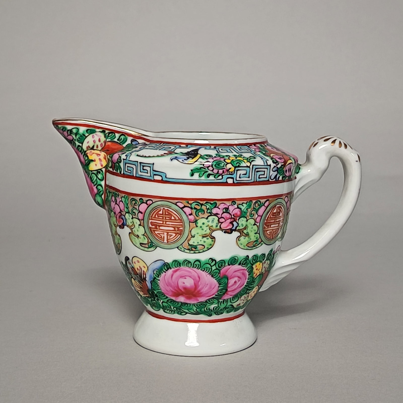 Republic of China Guangcai flower and bird-shaped birthday greeting pot: Name Republic of China Guangcai flower and bird-shaped birthday greeting pot Dimensions L??25.5cm