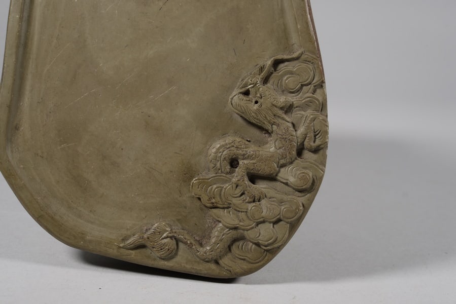 Green stone dragon-pattern inkstone - 3