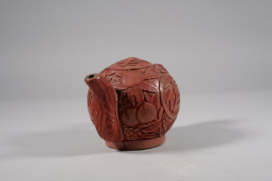 Purple clay lacquer tea pot - 2
