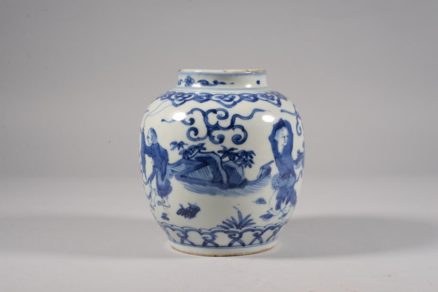 Blue and white figure-patterned jar - 2