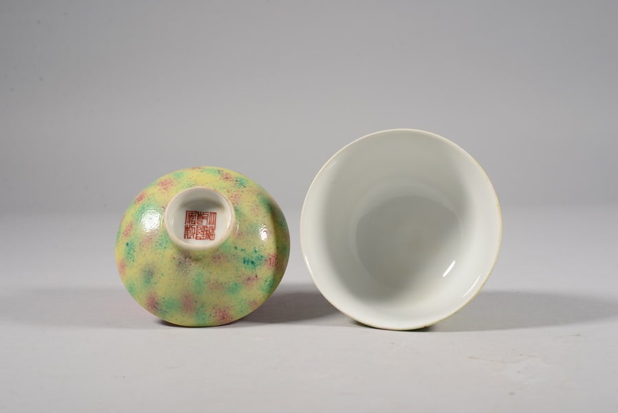 Porcelain covered bowl - 3