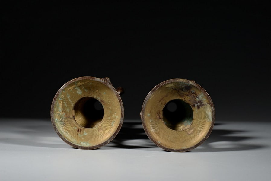 A pair of copper-gilded wax moth tables - 7